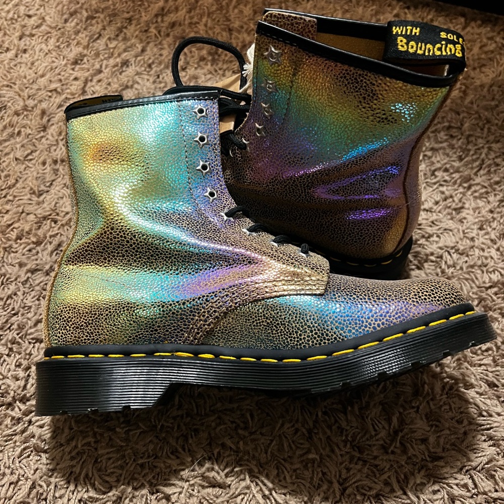 Dr. Martens 1460 Rainbow Ray Leather Lace Up Combat Boots Size US Women’s 8